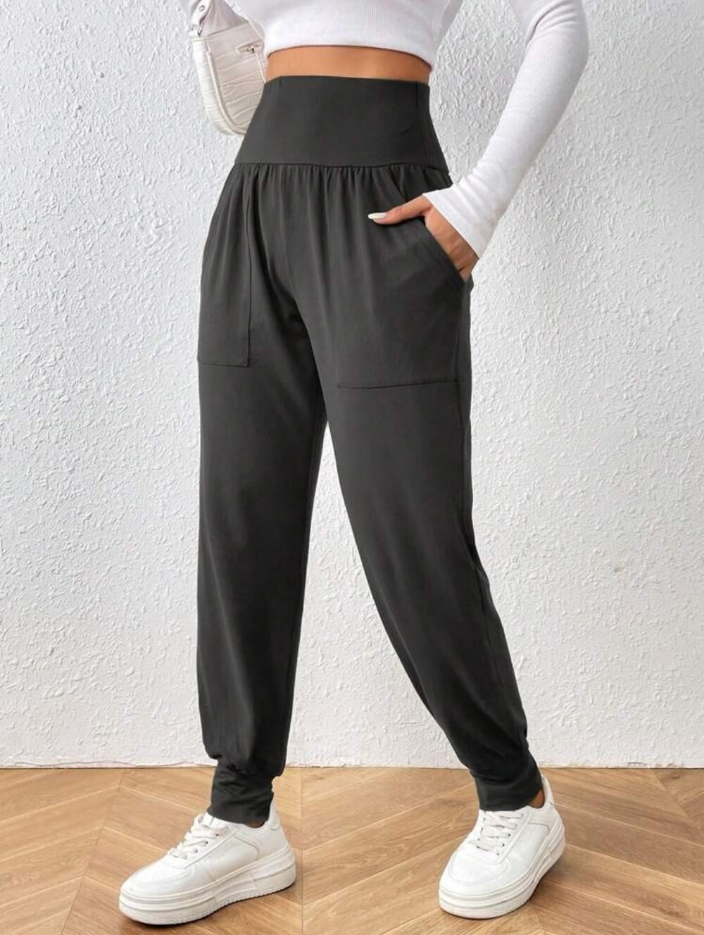 Aerie Offeline Black Jogger Pants Size S